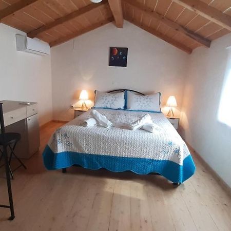 White Manolia Cottage Kato Korakiana Екстериор снимка