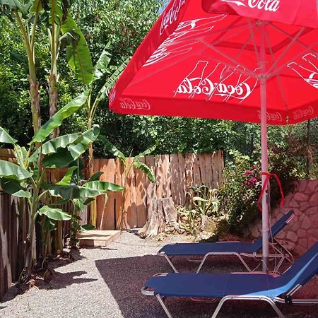 White Manolia Cottage Kato Korakiana Екстериор снимка