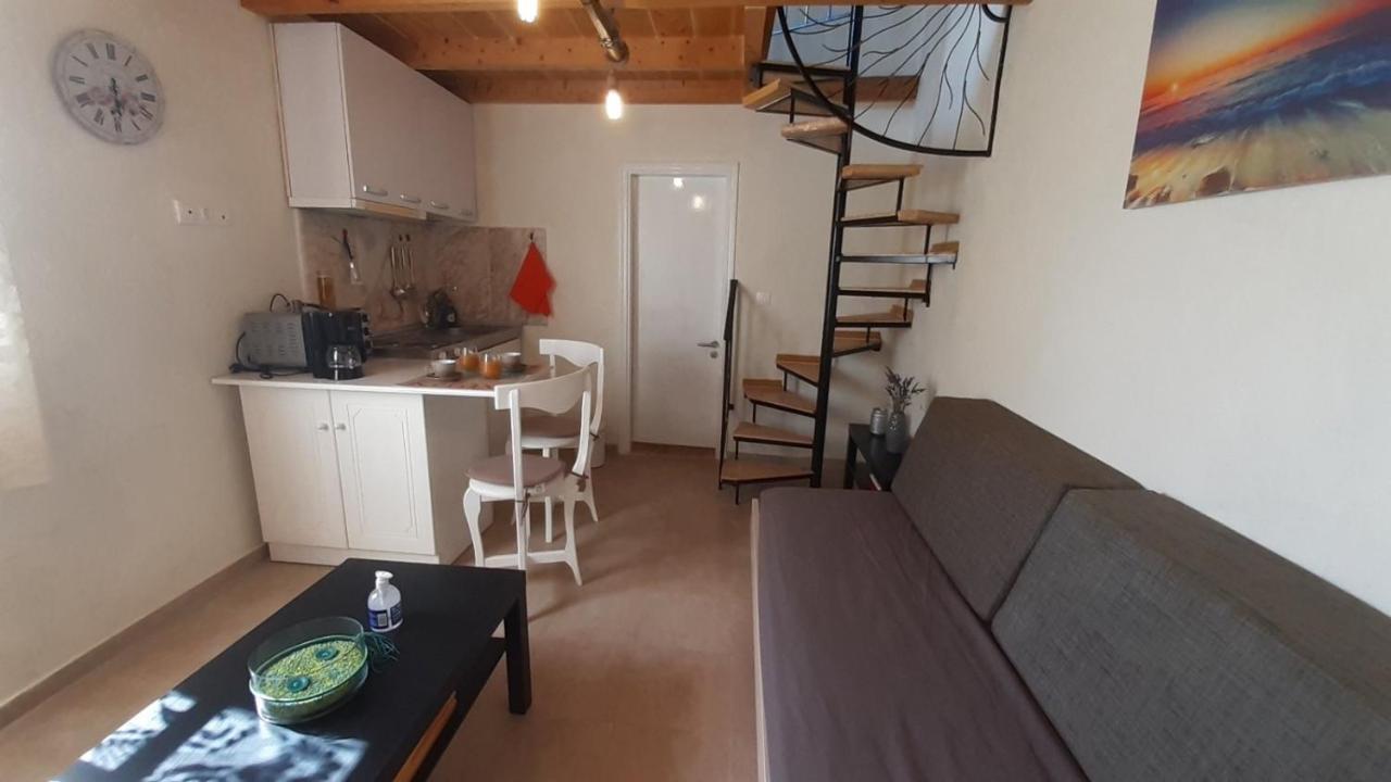 White Manolia Cottage Kato Korakiana Екстериор снимка